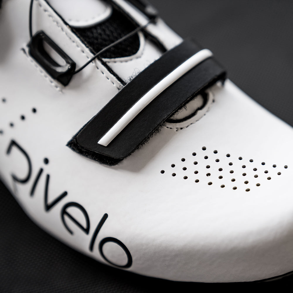 Rivelo | Mennock Cycling Shoes (White/Black)